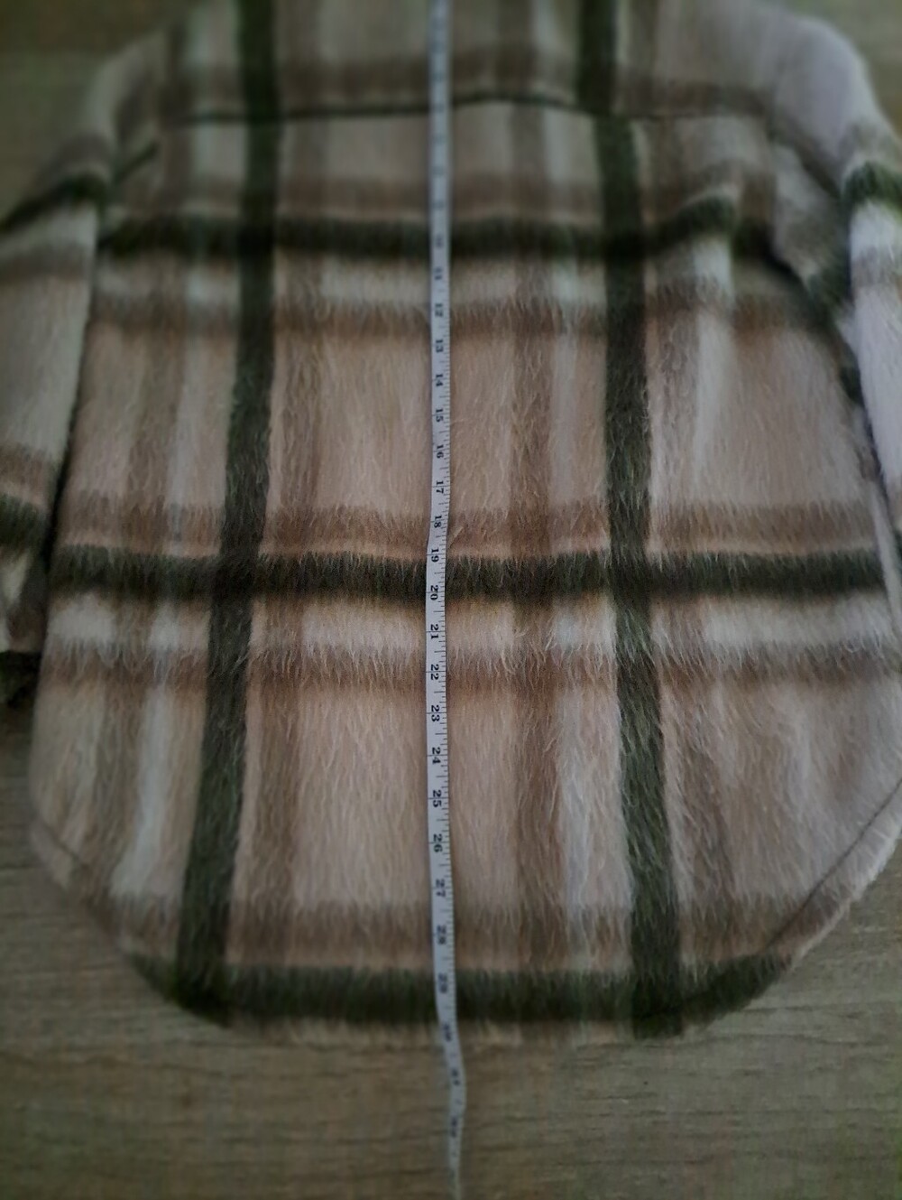 American Eagle Women  Outfitters Plaid Shacket Jacket - Beige & Olive - Picture 3 of 9